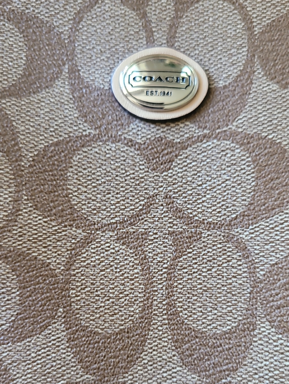 New COACH Peyton Signature Zip Top Tote F28365 - Picture 12 of 12